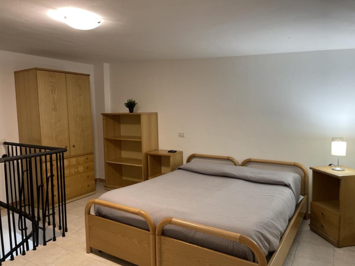 B&B Room Code 2 Frosinone Bagian luar foto